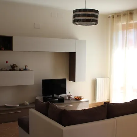 Chelu & Luna * كالياري