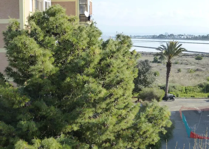 Chelu & Luna Κάλιαρι